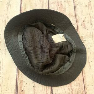 Vintage Accessories - Vintage Paris black adjustable bucket style hat Vintage Accessories - Vintage Paris black adjustable bucket style hat